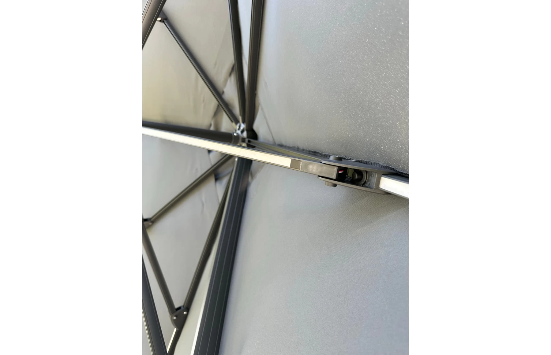 Umbrela de soare 3x3m pentru terasa si gradina, aluminiu, pliabila, culoare gri antracit, include suport granit
